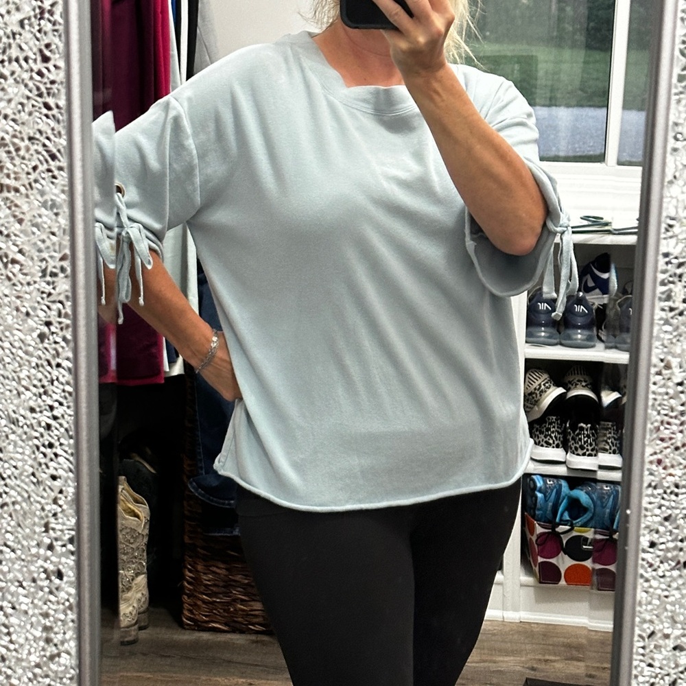 Umgee baby blue  Tie Front 3/4 Sleeve sweatshirt